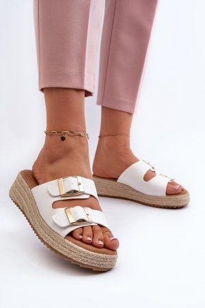 Pantoletten model 197419 Step in style