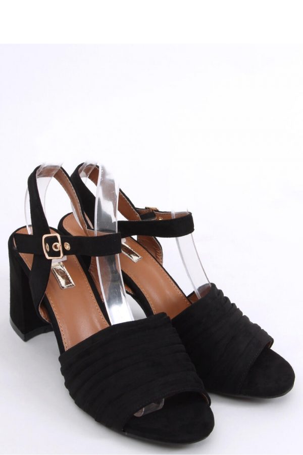 Sandalen mit Absatz model 167469 Inello